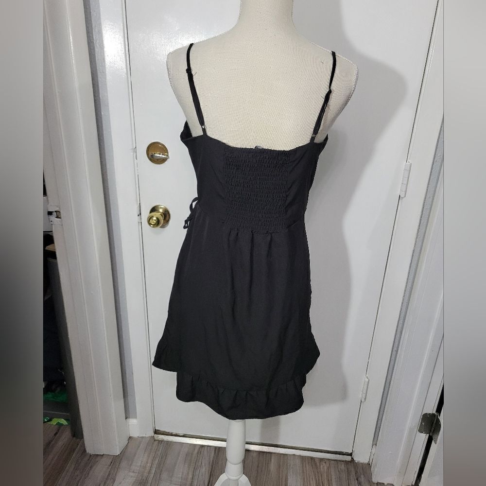 Cotton On - Woven Kiki Summer Mini Dress - Size medium - Picture 6 of 13